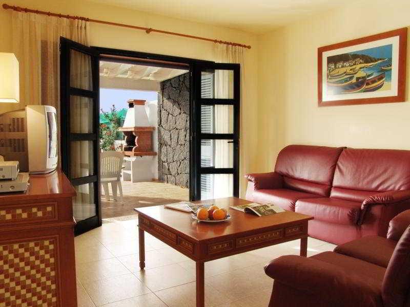 Villas Susaeta Playa Blanca  Exterior photo