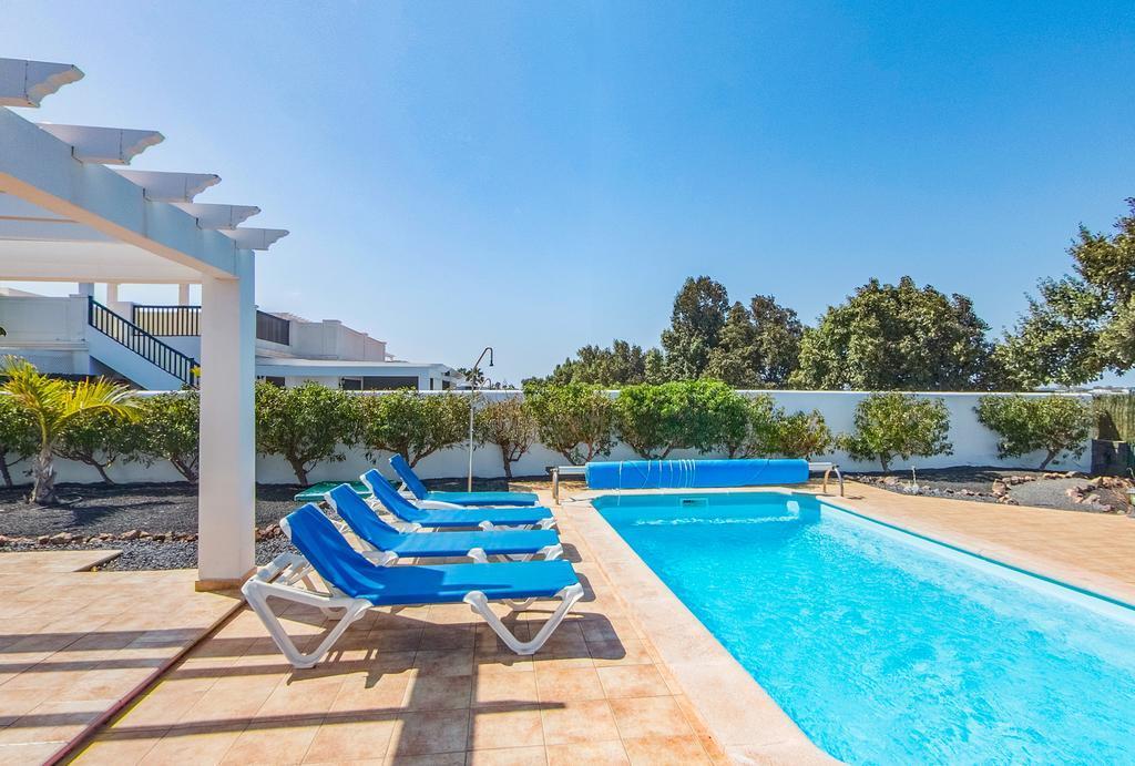 Villas Susaeta Playa Blanca  Exterior photo